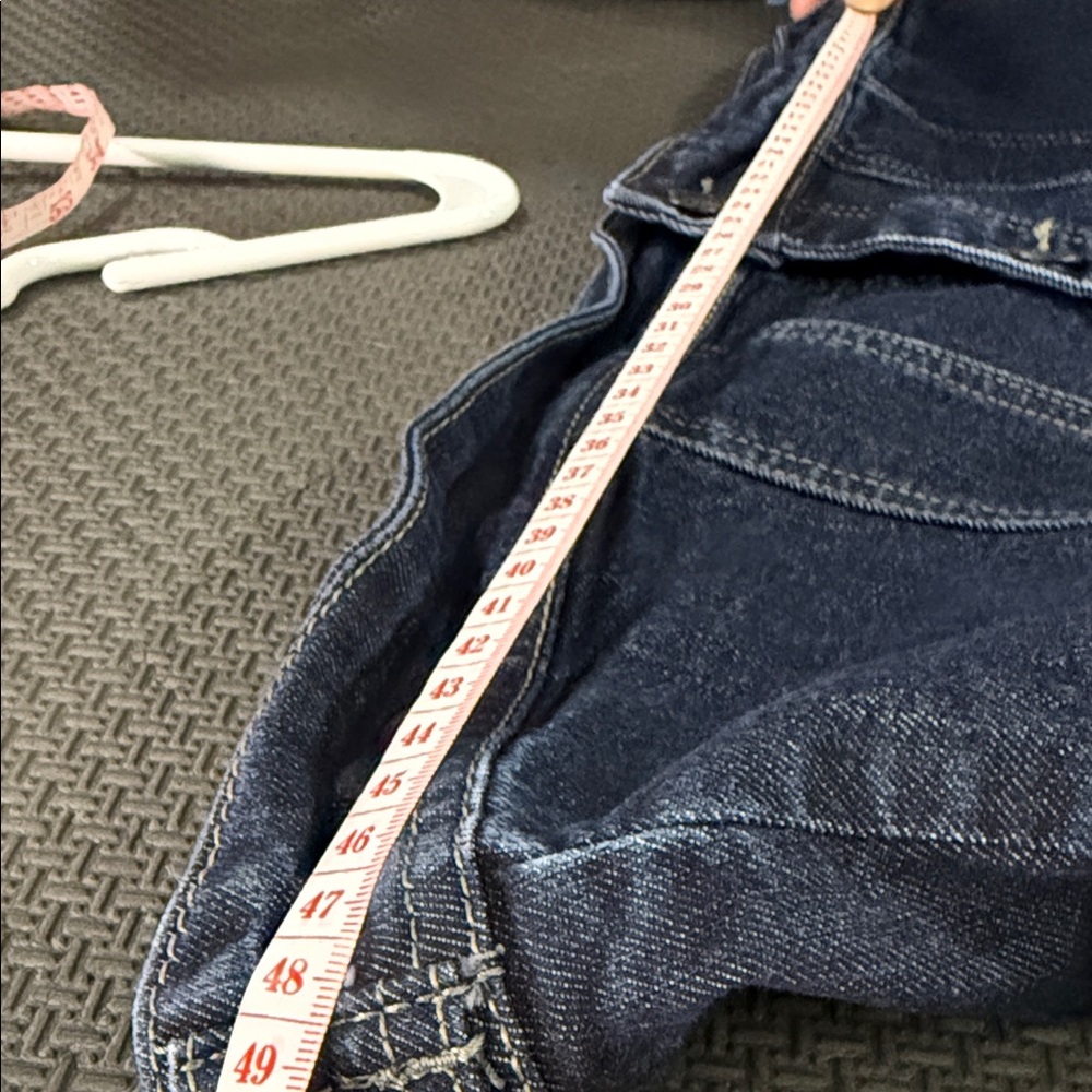 Stylish Blue Denim Jacket - Picture 5 of 9